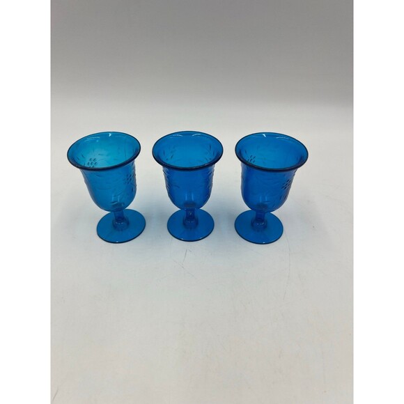 Vintage Miniature Tea Party Toys - Picture 5 of 10